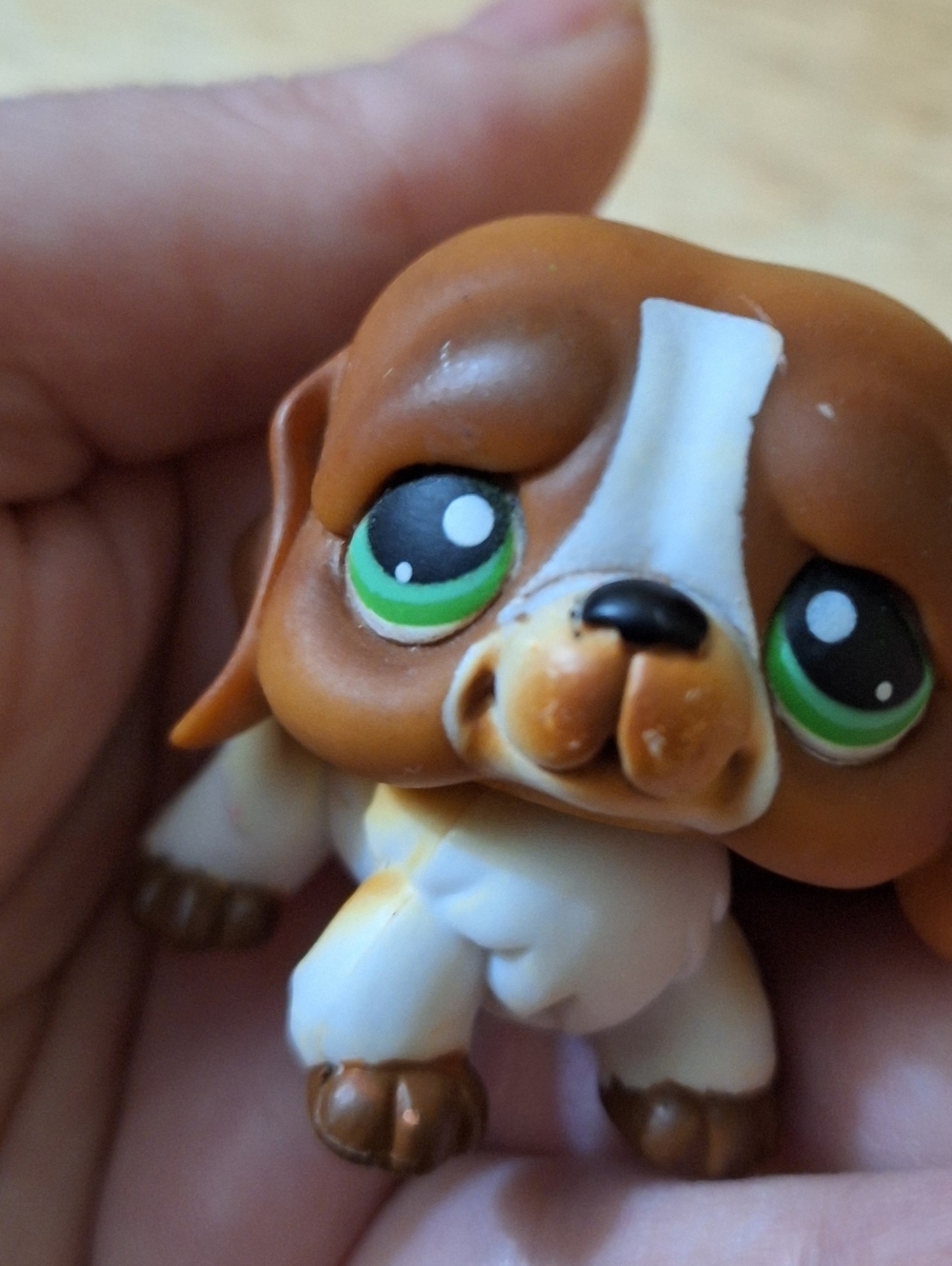Littlest Pet Shop Saint Bernard Dog LPS Pet #335 White Dots on Green Eyes